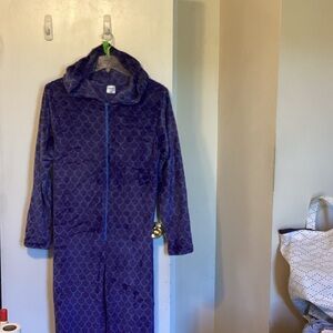 Mens novelty costume/pjs. Dragon